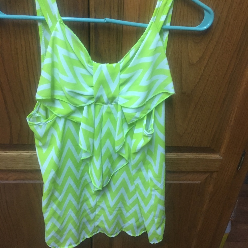 Cute top